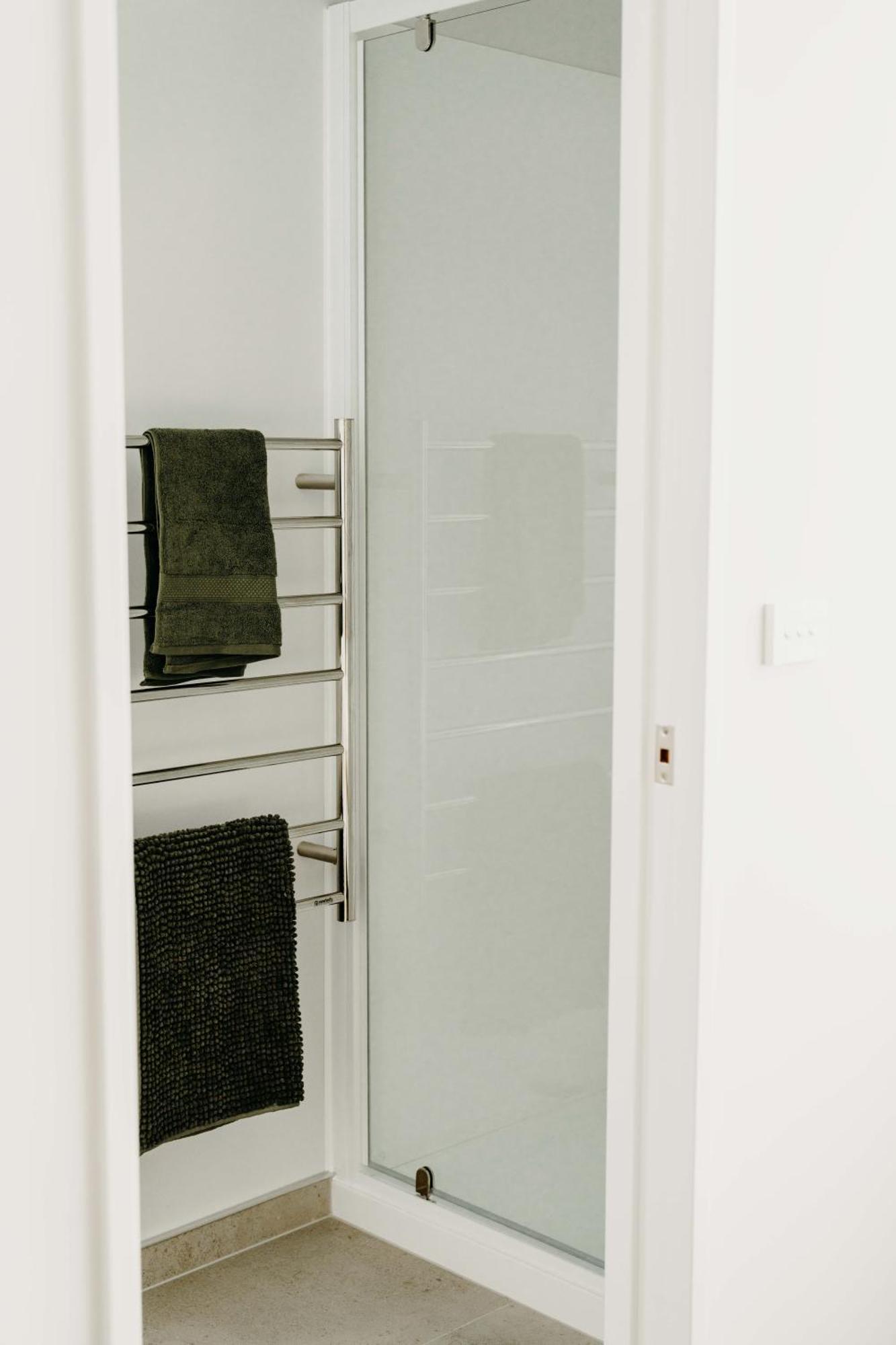 New Townhouse, Heart Of City Centre, 2 Bed 2 Bath, Car Park Christchurch Zewnętrze zdjęcie